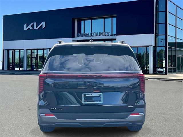 new 2026 Kia Carnival Hybrid car, priced at $53,035