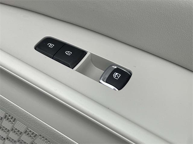 new 2026 Kia Carnival Hybrid car, priced at $51,594