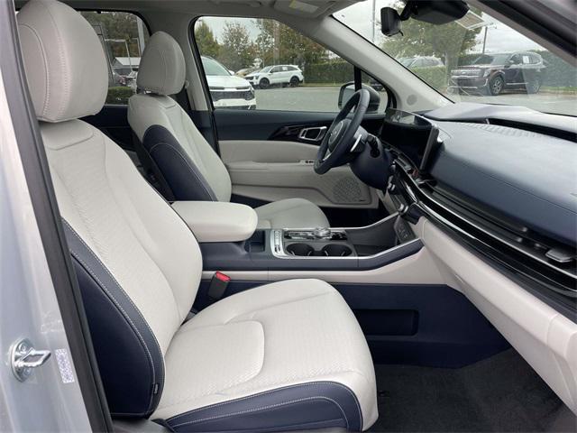 new 2026 Kia Carnival Hybrid car, priced at $51,594