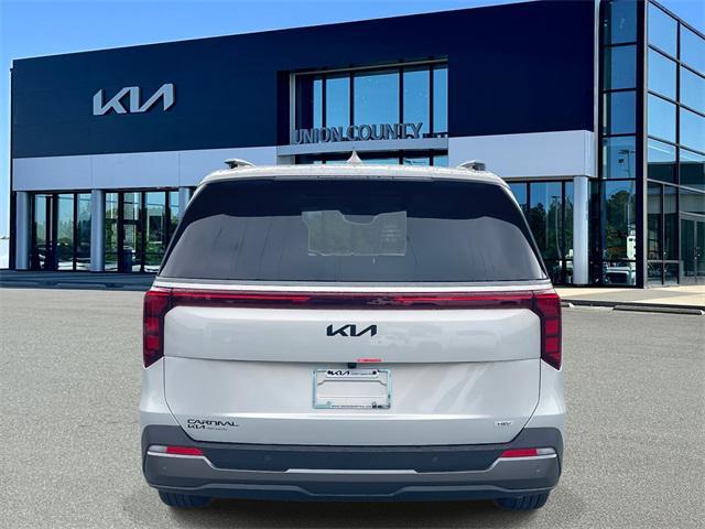 new 2026 Kia Carnival Hybrid car, priced at $48,581
