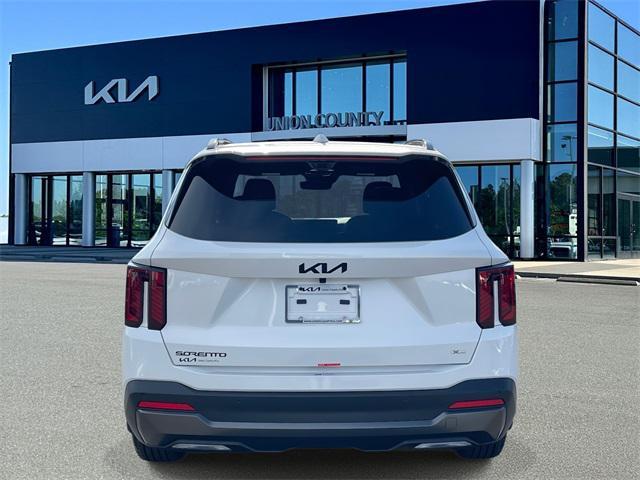 new 2026 Kia Sorento Hybrid car, priced at $45,841
