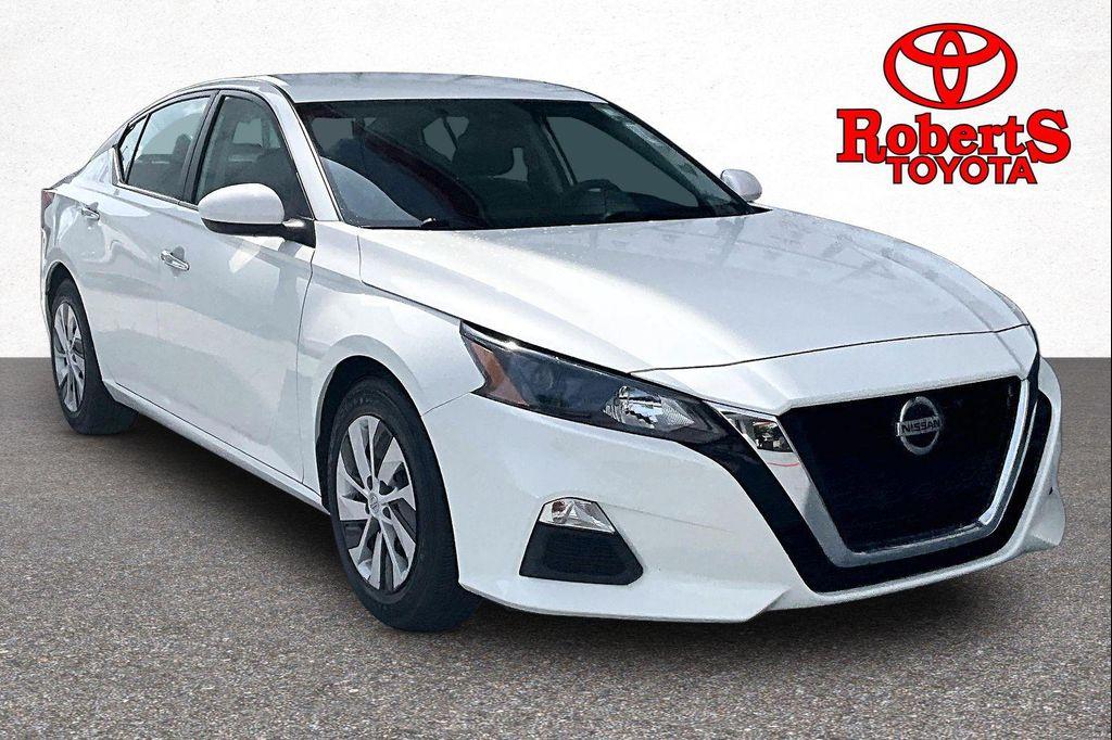 used 2022 Nissan Altima car, priced at $19,700