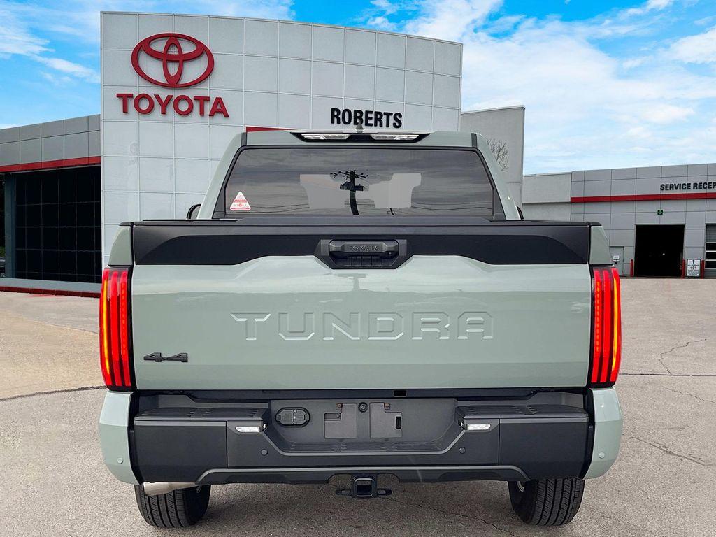 new 2024 Toyota Tundra car