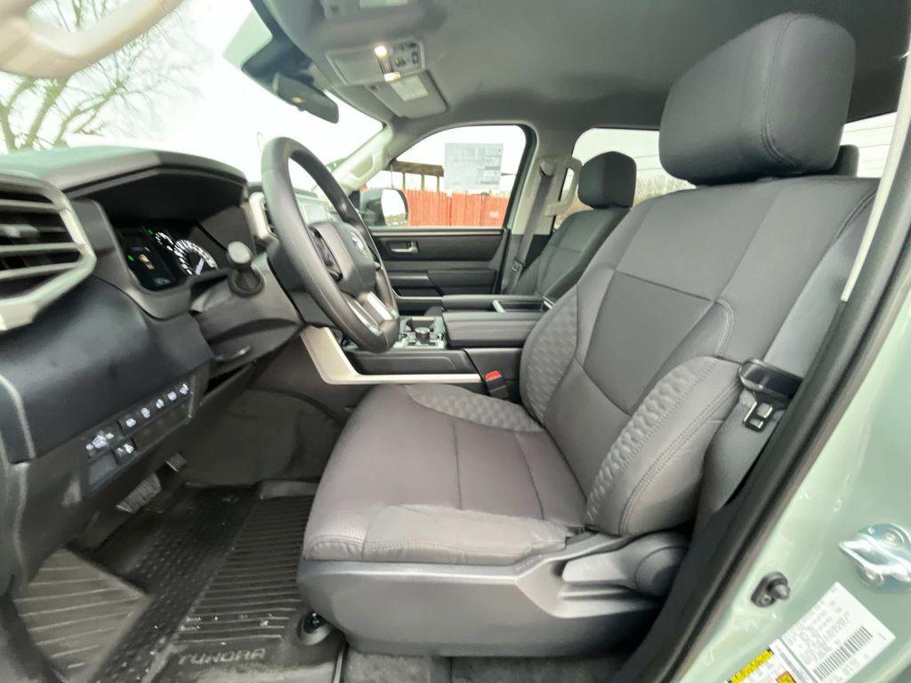 new 2024 Toyota Tundra car