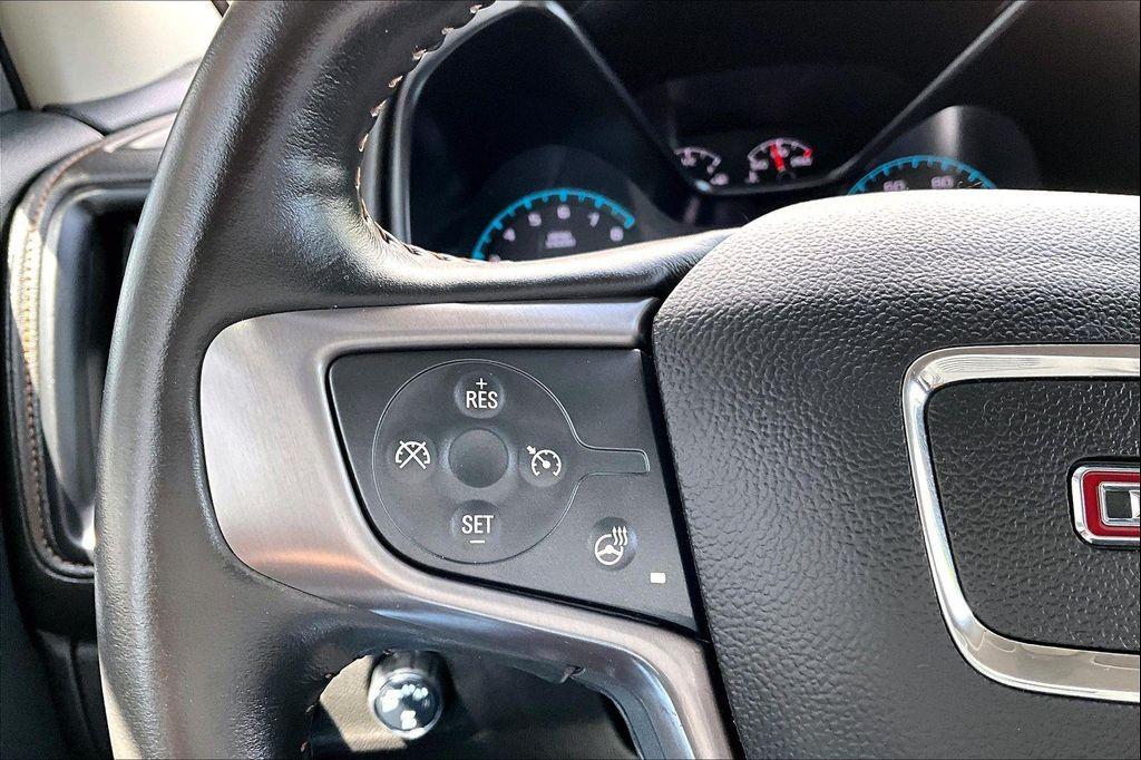 used 2022 GMC Canyon car, priced at $38,500