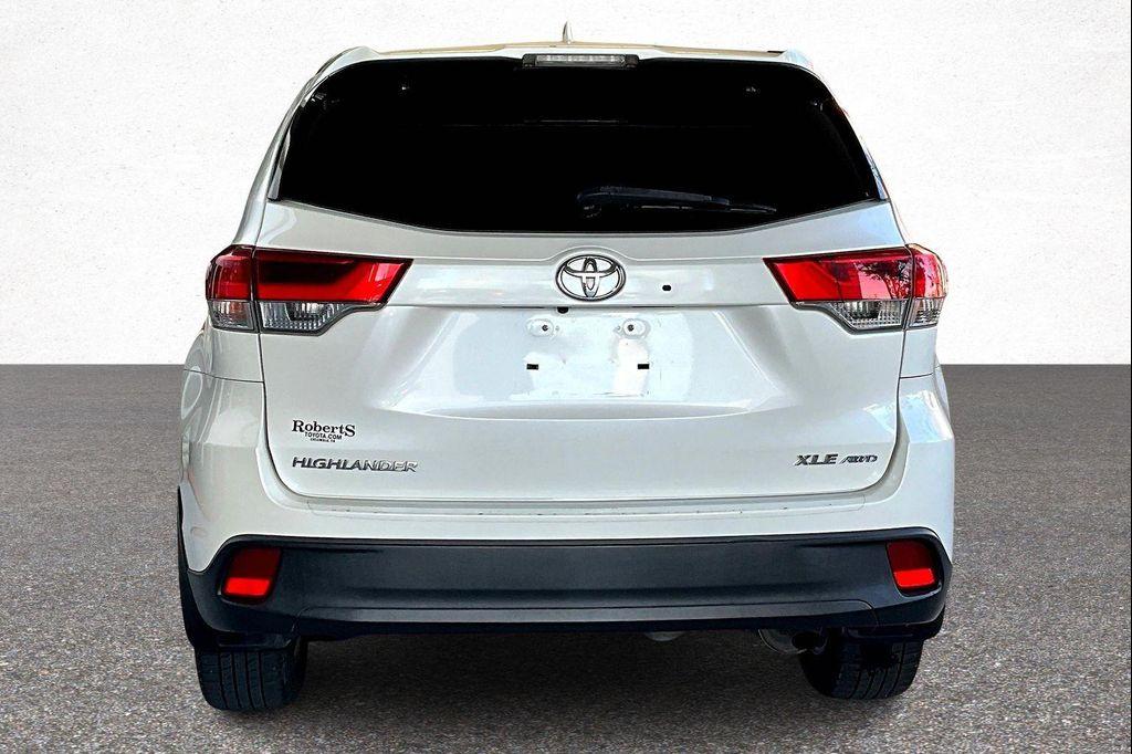 used 2017 Toyota Highlander car, priced at $17,799