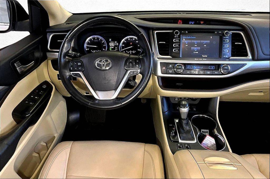 used 2017 Toyota Highlander car, priced at $17,799