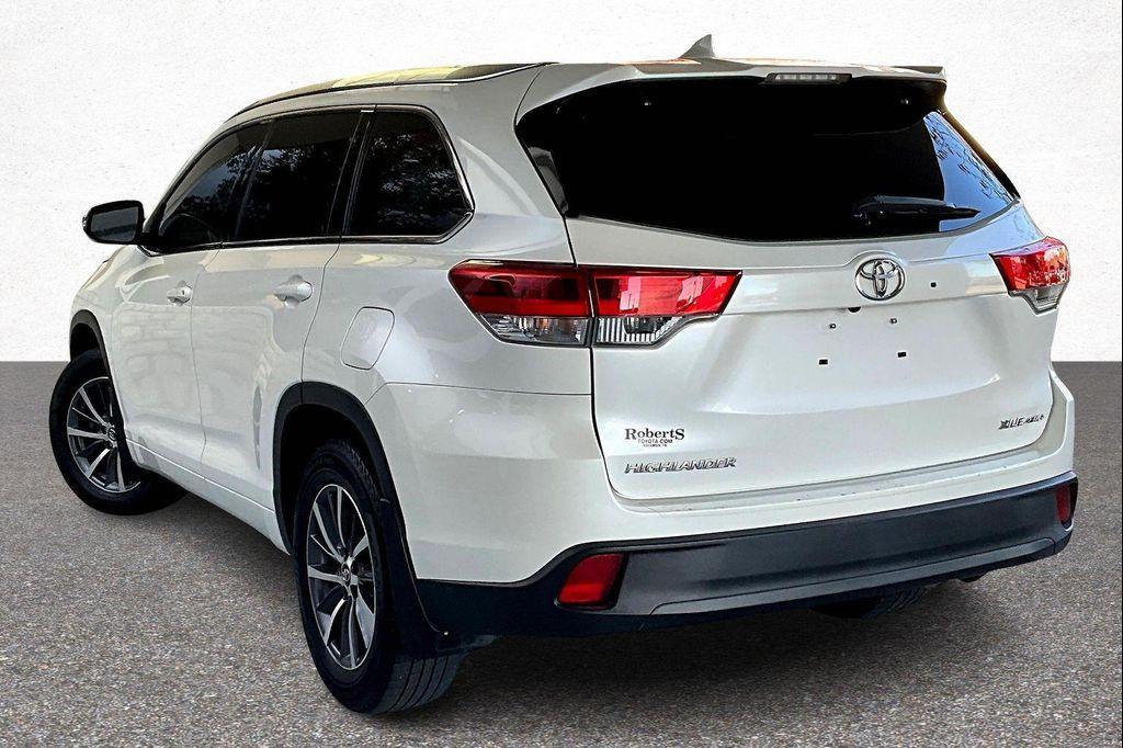 used 2017 Toyota Highlander car, priced at $17,799