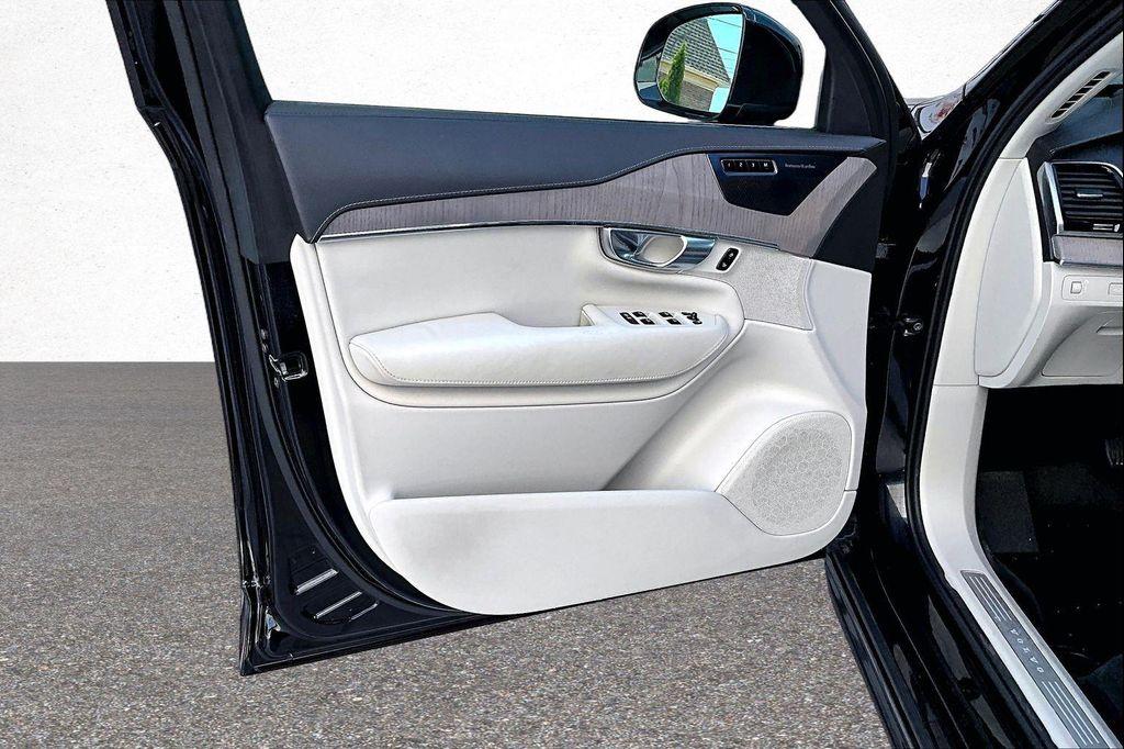 used 2020 Volvo XC90 car, priced at $26,500