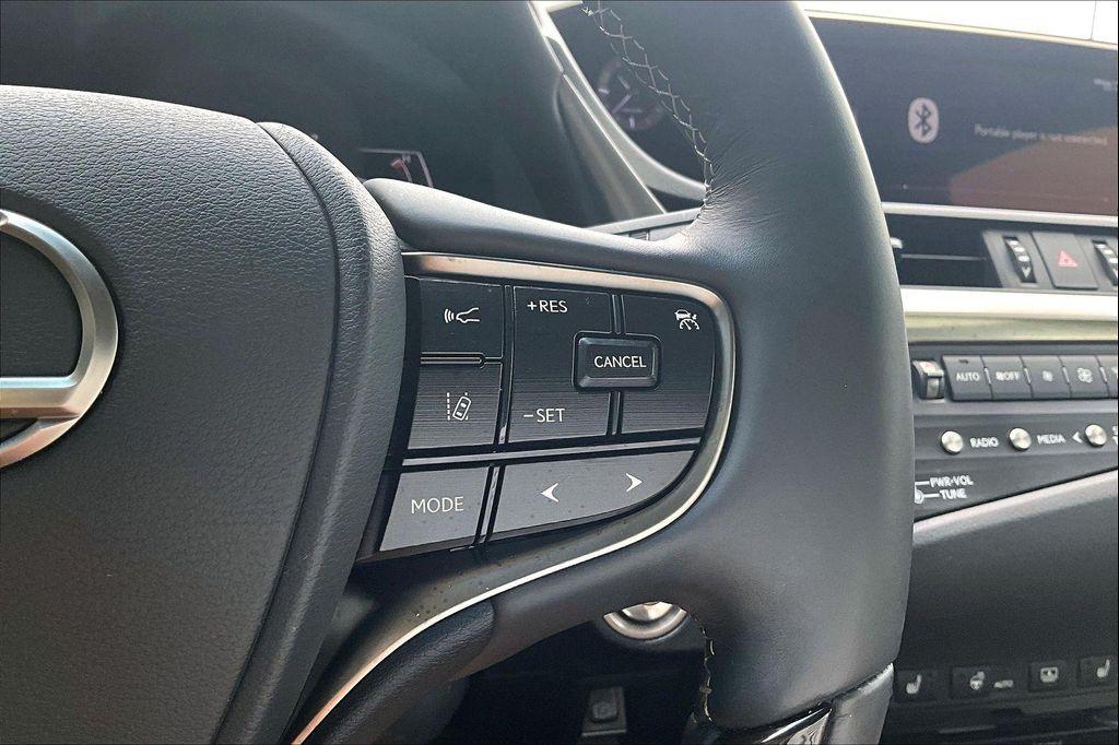 used 2021 Lexus ES 350 car, priced at $35,423