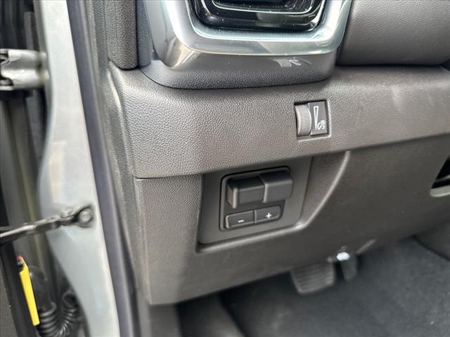 new 2025 GMC Canyon car, priced at $45,990