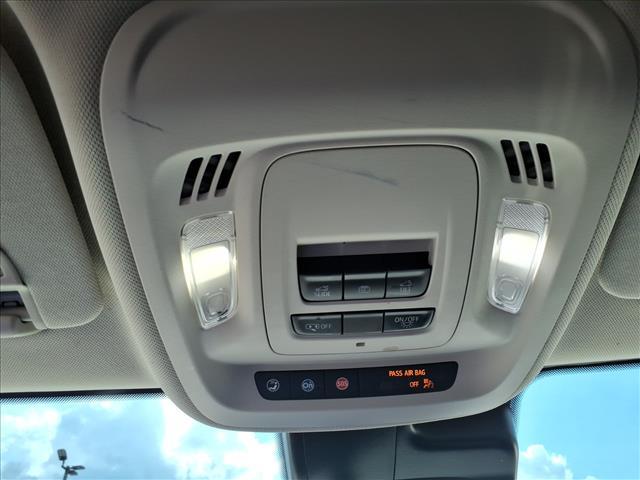 used 2023 Buick Envision car, priced at $29,580