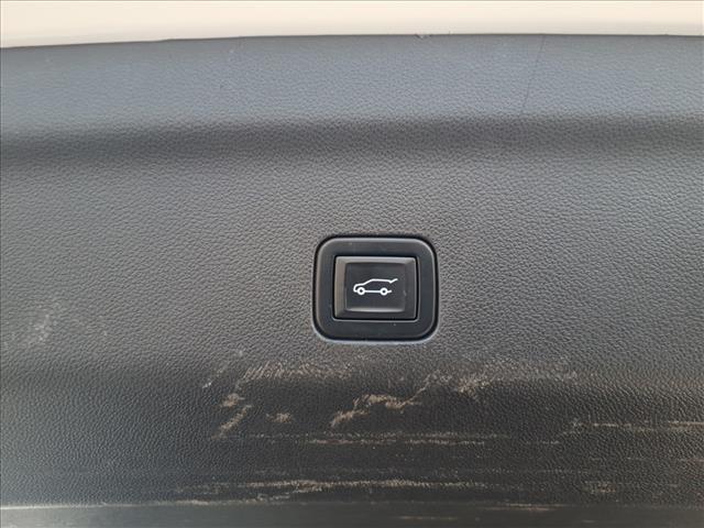 used 2022 Chevrolet Suburban car, priced at $34,877