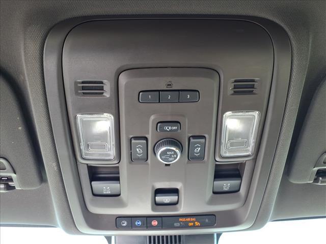 used 2023 GMC Yukon XL car, priced at $46,988