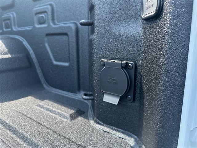 new 2025 GMC Sierra 1500 car