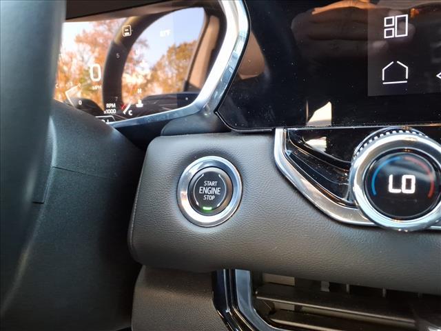 used 2023 GMC Canyon car, priced at $32,256