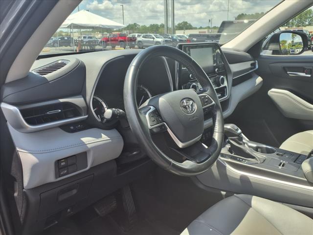 used 2022 Toyota Highlander car, priced at $26,945