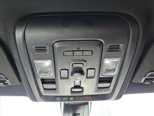 used 2021 GMC Yukon car, priced at $46,420