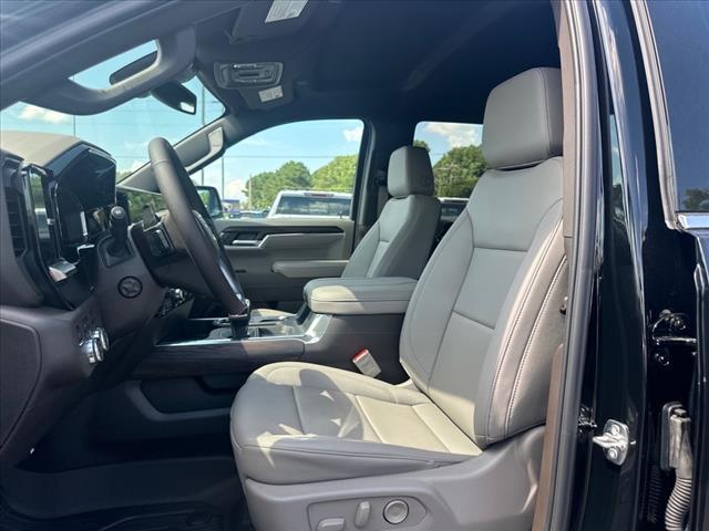 new 2025 GMC Sierra 1500 car