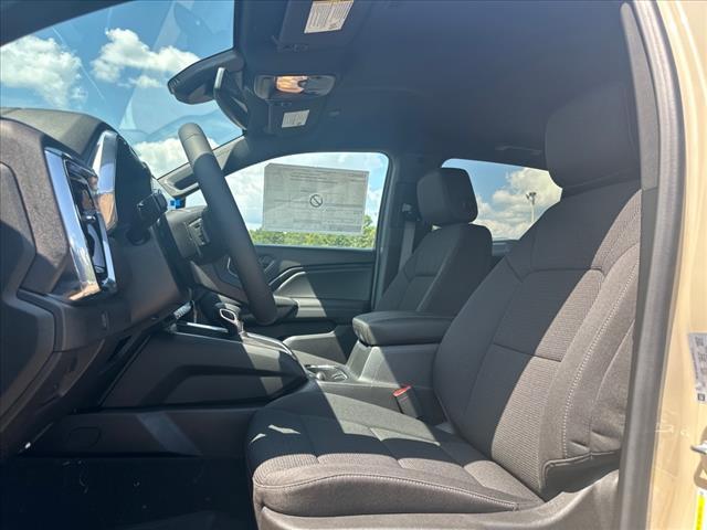 new 2024 GMC Canyon car