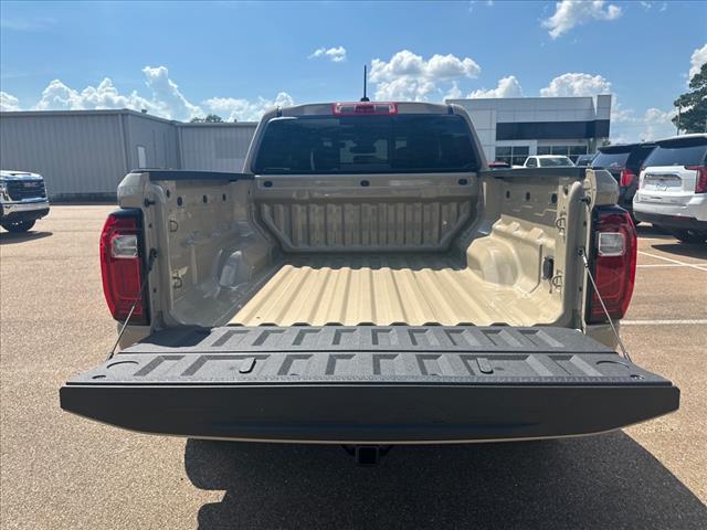 new 2024 GMC Canyon car