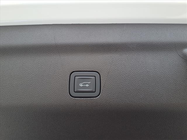 new 2025 GMC Yukon car