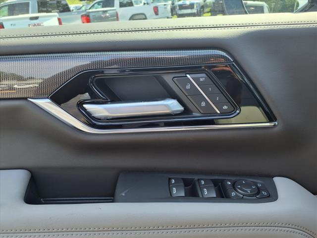 new 2025 GMC Yukon car