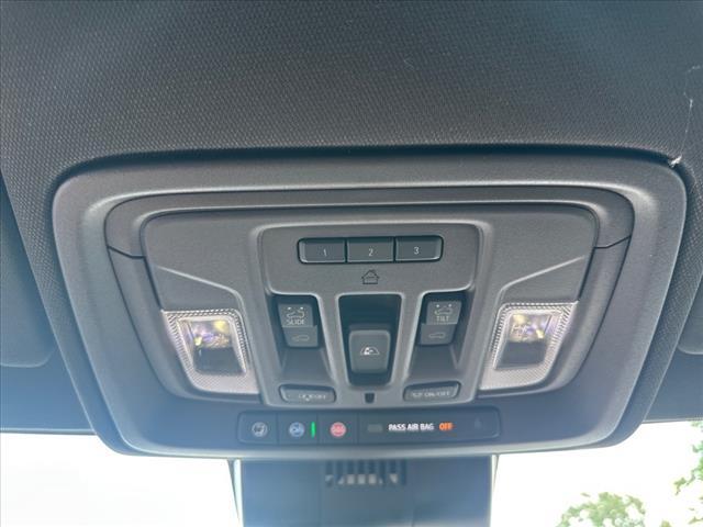 new 2025 GMC Sierra 1500 car