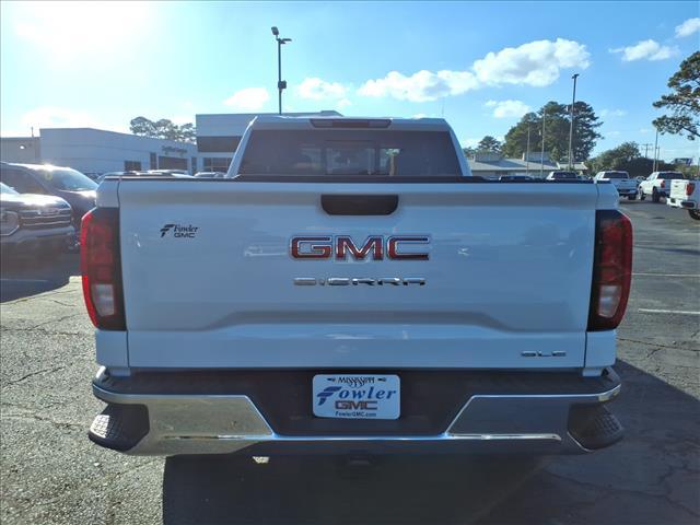 new 2025 GMC Sierra 1500 car, priced at $47,065