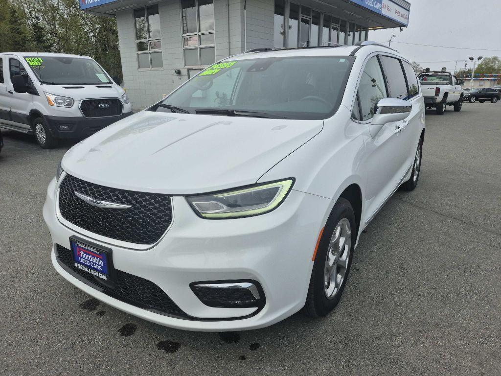 used 2021 Chrysler Pacifica car, priced at $24,995