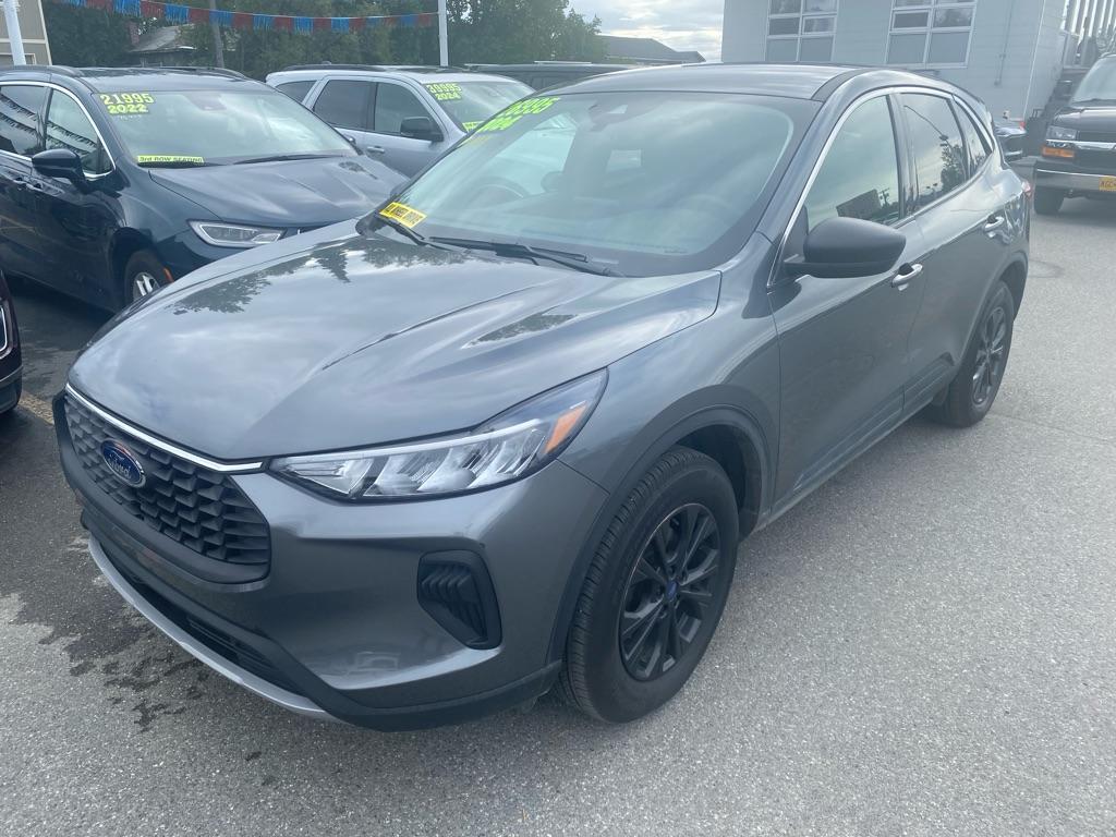 used 2024 Ford Escape car, priced at $26,995