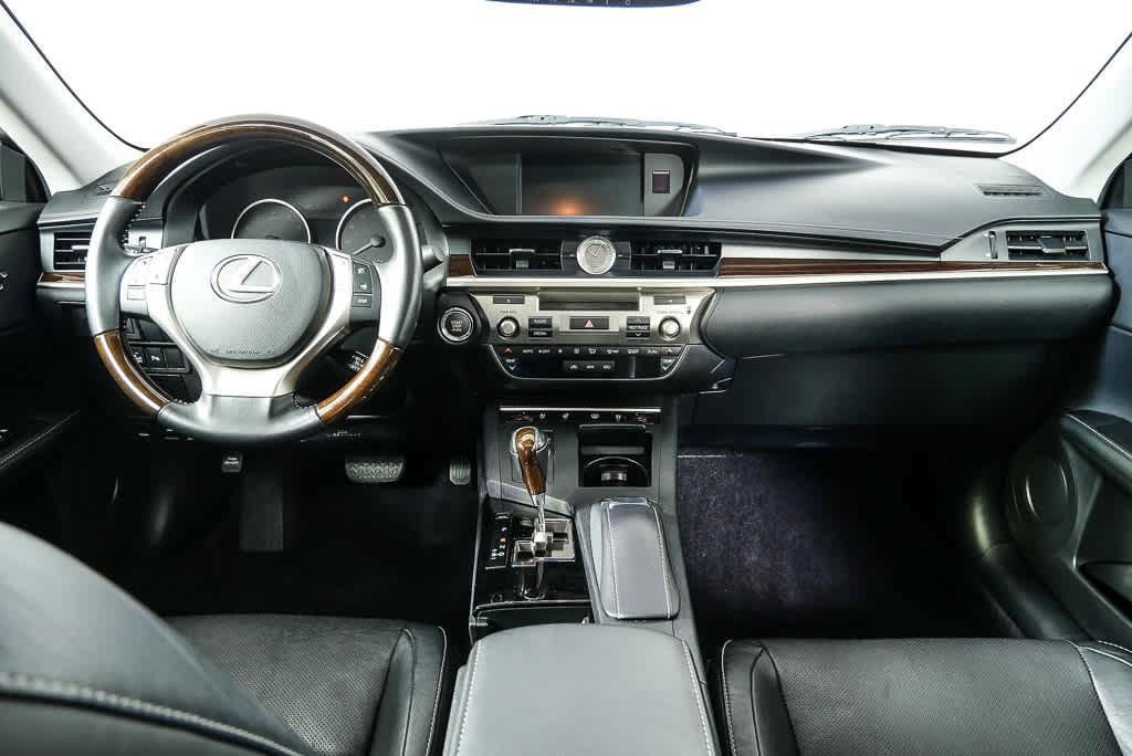 used 2015 Lexus ES 350 car, priced at $22,999