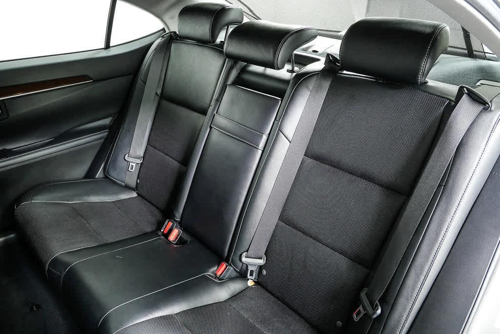 used 2015 Lexus ES 350 car, priced at $22,999