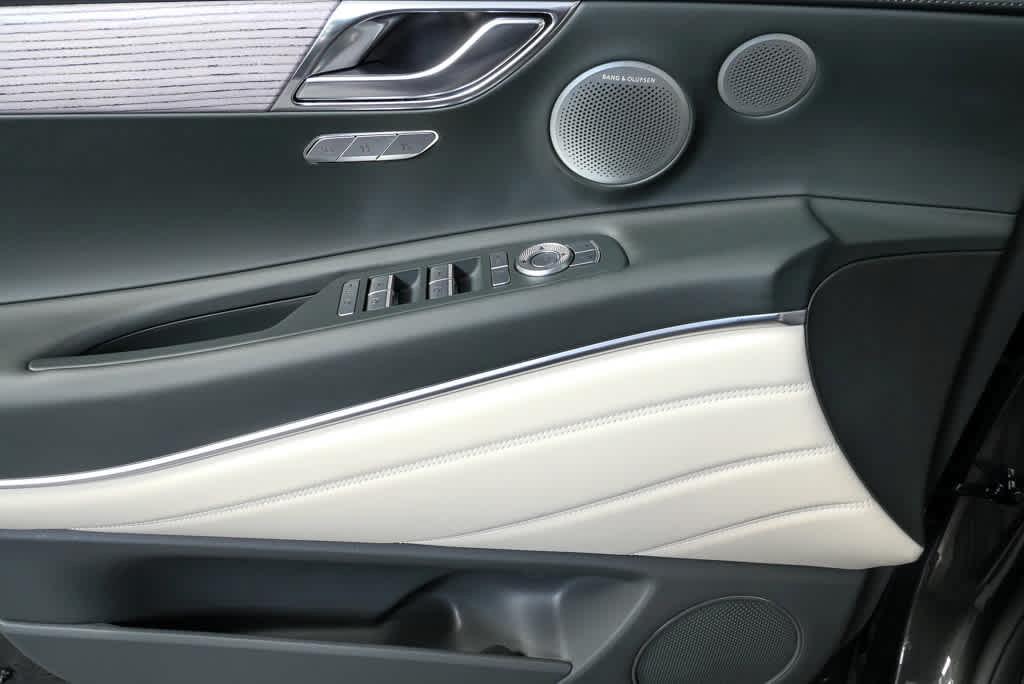 new 2026 Genesis GV80 car, priced at $76,100