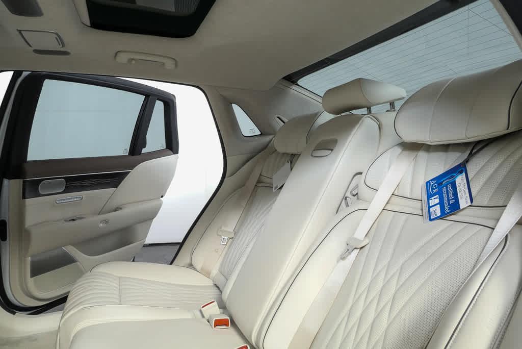 new 2026 Genesis G90 car, priced at $105,410