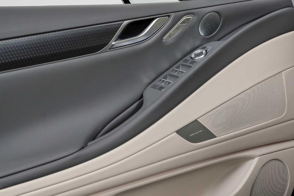 new 2026 Genesis G80 car, priced at $72,095