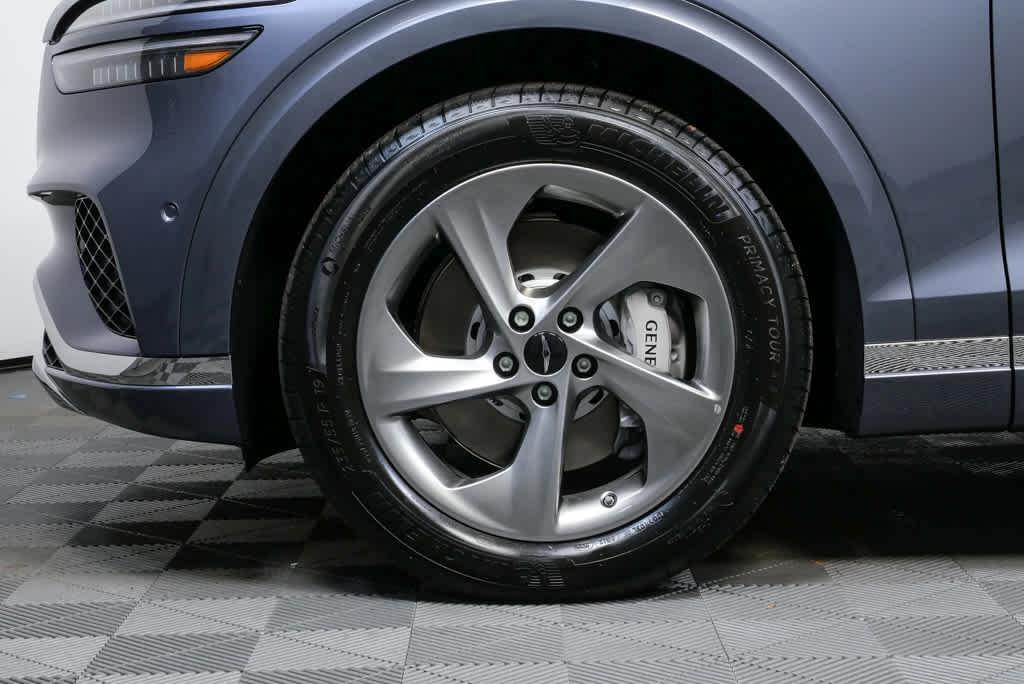 new 2026 Genesis GV70 car, priced at $59,255
