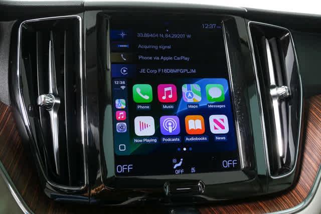 used 2021 Volvo XC60 car, priced at $23,544