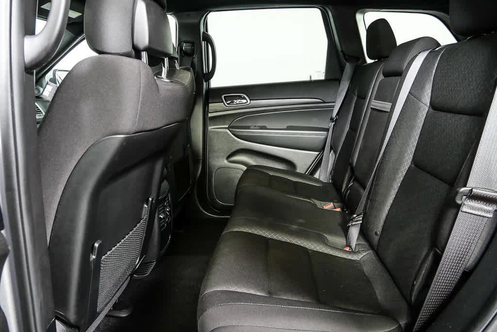 used 2021 Jeep Grand Cherokee car, priced at $23,324