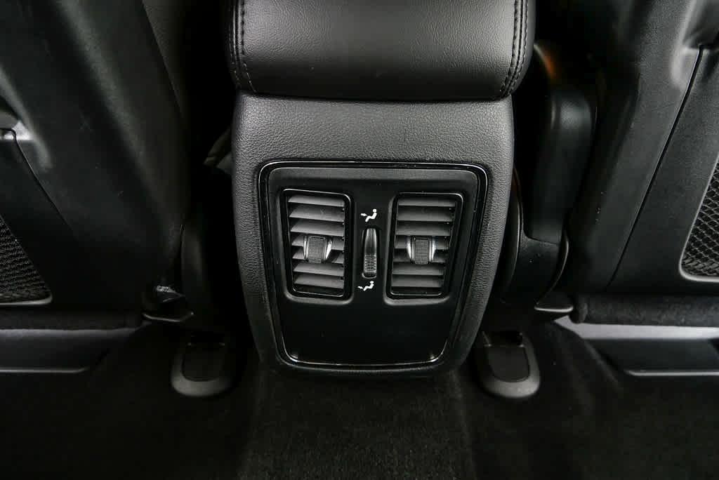 used 2021 Jeep Grand Cherokee car, priced at $23,324