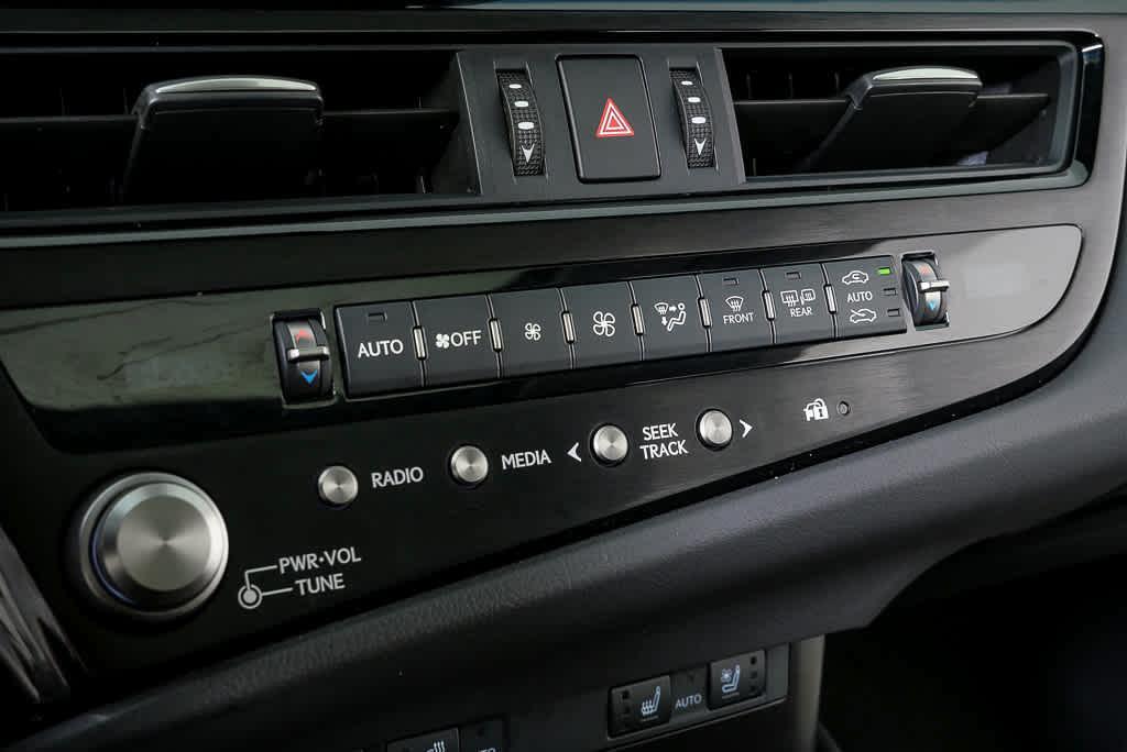 used 2023 Lexus ES 300h car, priced at $37,997
