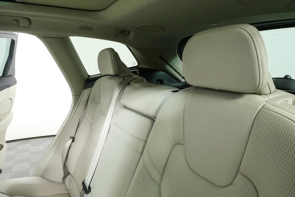 used 2021 Volvo XC60 Recharge Plug-In Hybrid car, priced at $24,598