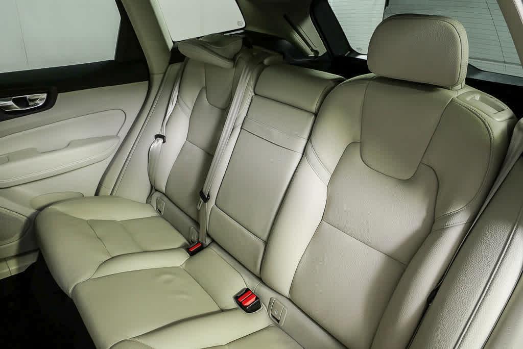 used 2019 Volvo XC60 car, priced at $22,997
