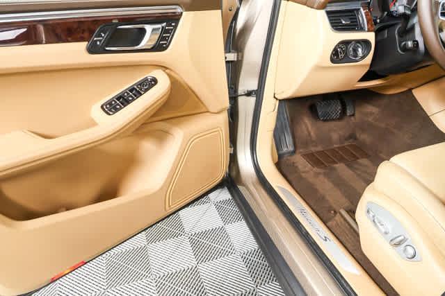 used 2016 Porsche Macan car, priced at $21,499