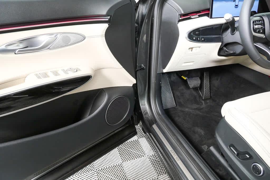 new 2026 Genesis GV70 car, priced at $52,100