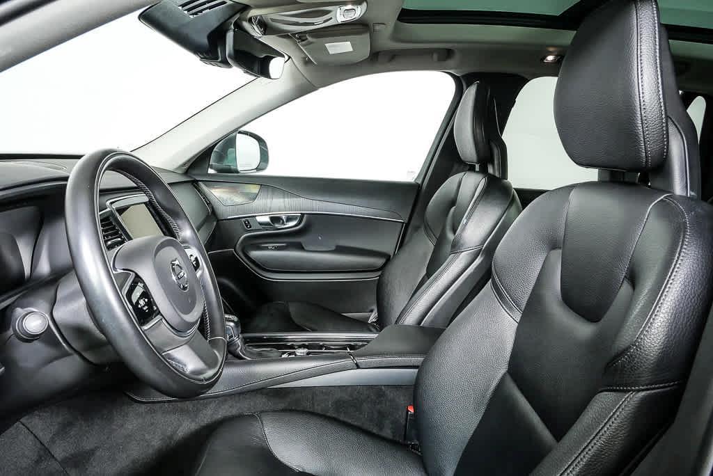used 2020 Volvo XC90 car, priced at $18,999