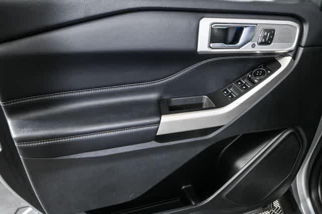 used 2023 Ford Explorer car, priced at $25,925