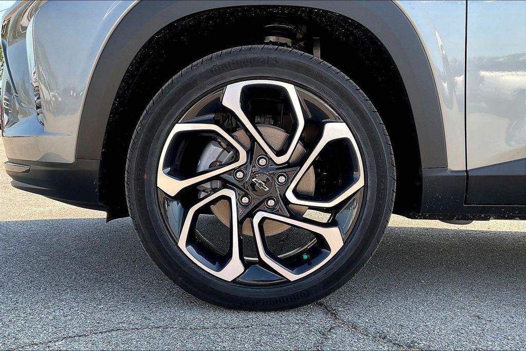 new 2026 Chevrolet Trax car, priced at $27,414