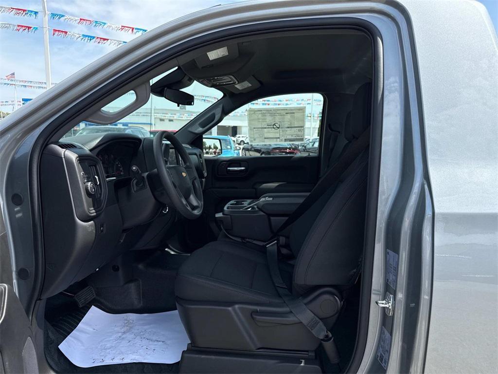 new 2026 Chevrolet Silverado 1500 car, priced at $31,242
