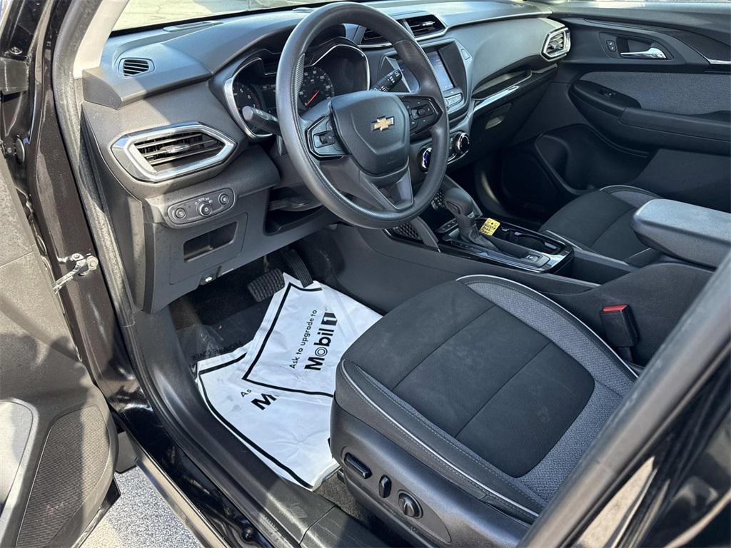 used 2022 Chevrolet TrailBlazer car, priced at $13,844